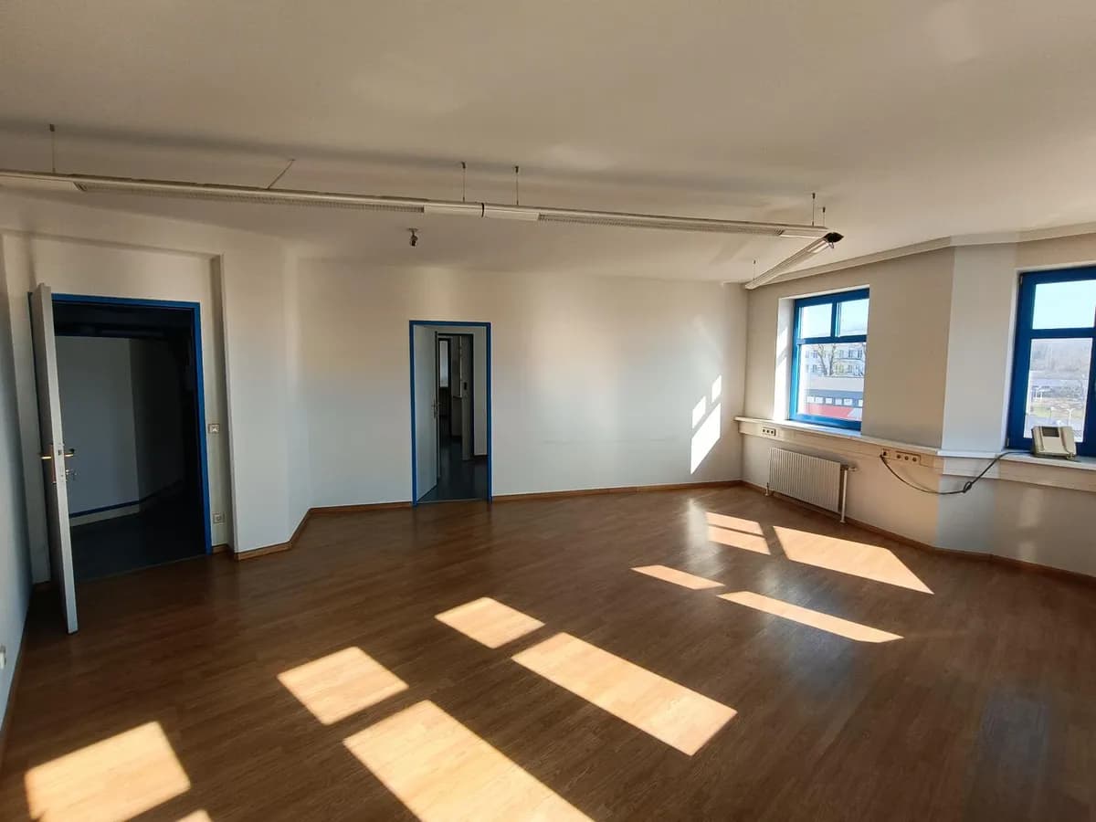4-Zimmer-Gewerbeimmobilie kaufen in Tulln – 132 m², € 290.000 – Bild 5 von 11