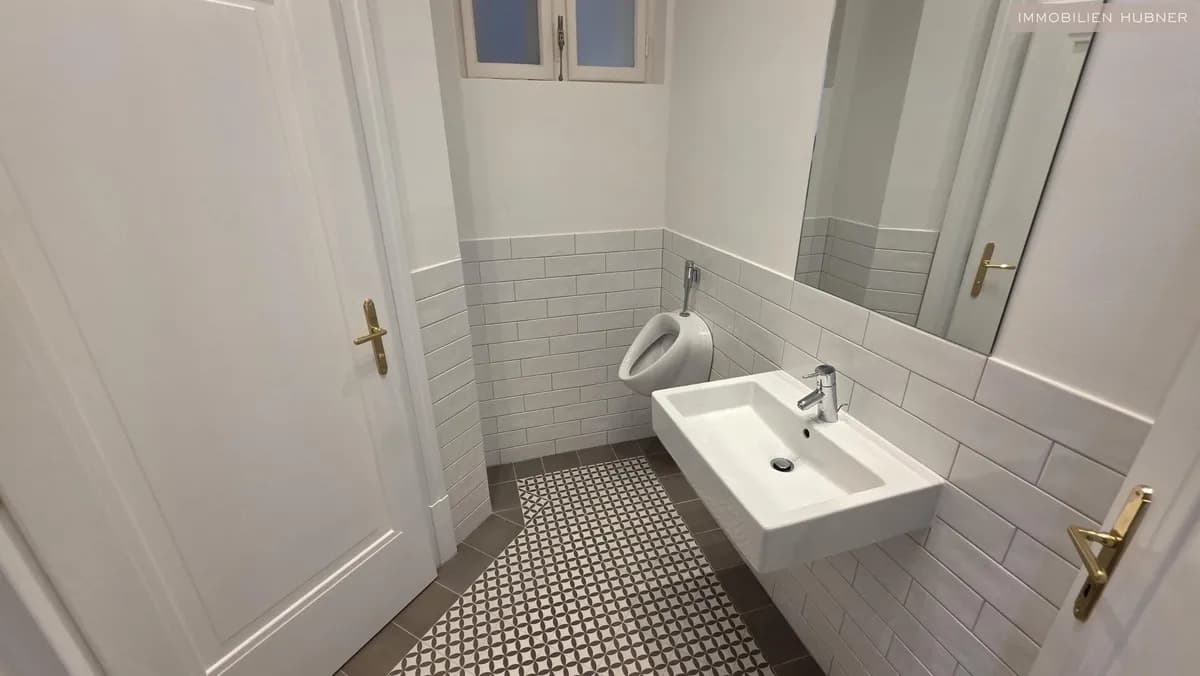 12-Zimmer-Gewerbeimmobilie mieten in Wien – 500 m², € 12.297 – Bild 12 von 20