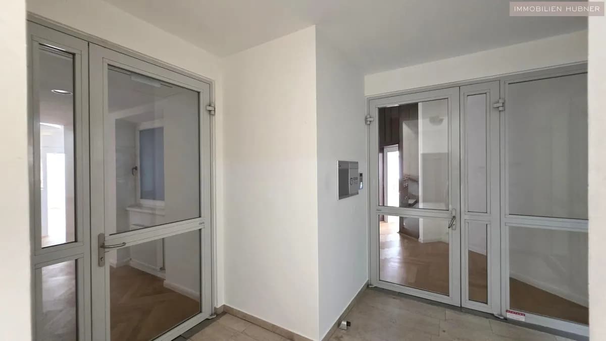 12-Zimmer-Gewerbeimmobilie mieten in Wien – 500 m², € 12.297 – Bild 16 von 20