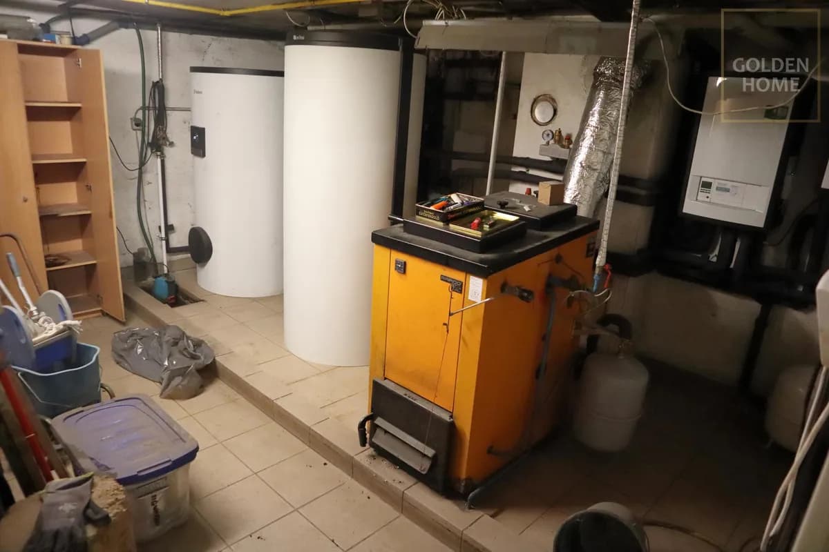 6-Zimmer-Haus kaufen in Wien – 149 m², € 299.000 – Bild 23 von 31
