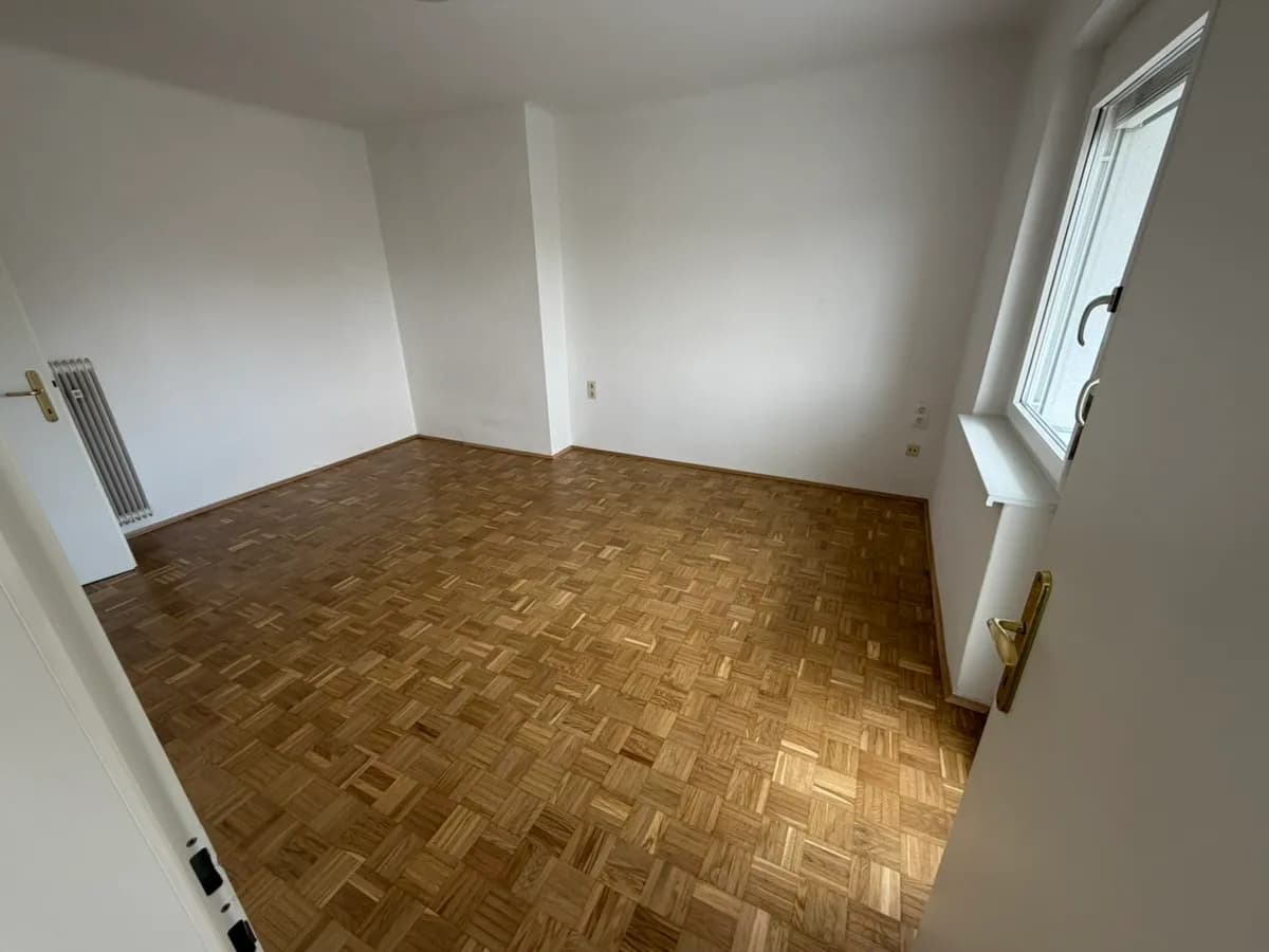 1-Zimmer-Wohnung mieten in Graz – 33 m², € 620 – Bild 4 von 11
