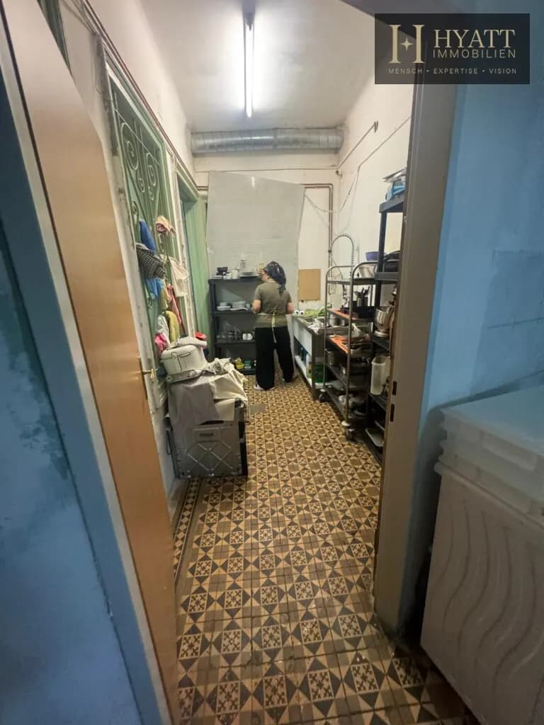 Gewerbeimmobilie mieten in Wien – 250 m², € 2.700 – Bild 4 von 25