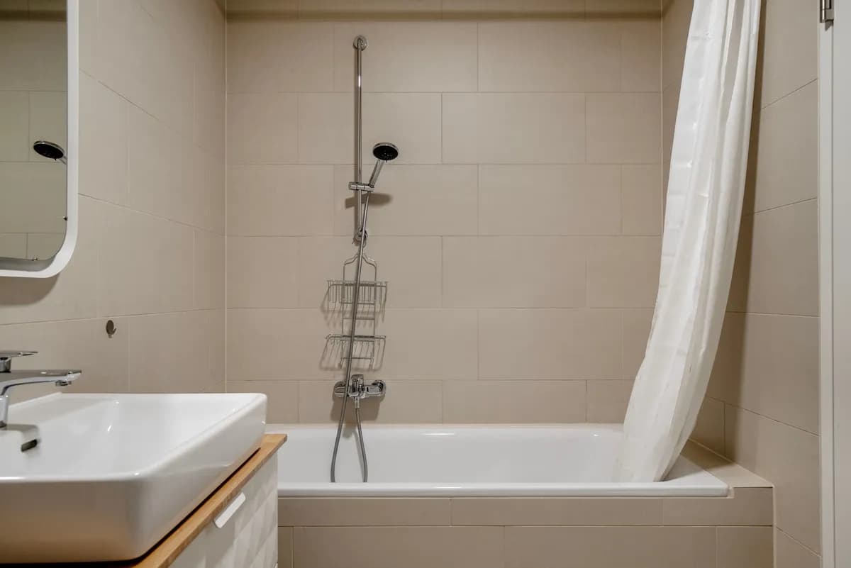 2-Zimmer-Wohnung mieten in Wien – 45 m², € 2.115 – Bild 14 von 19