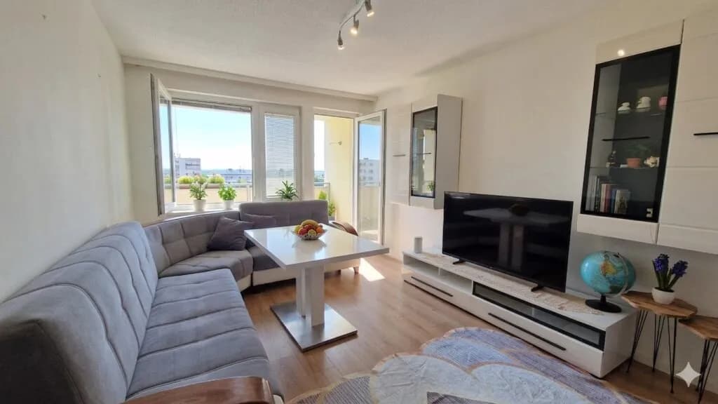 3-Zimmer-Wohnung kaufen in Wien – 62 m², € 210.000 – Bild 1 von 11