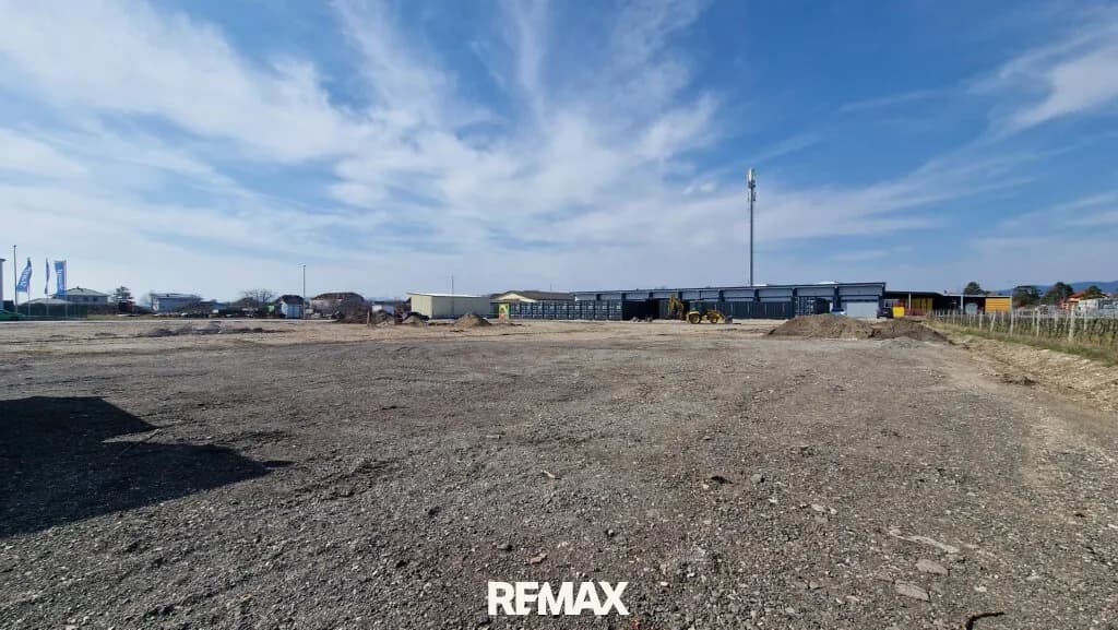 Immobilie mieten in Baden – 2 880 m², € 5.760 – Bild 4 von 5