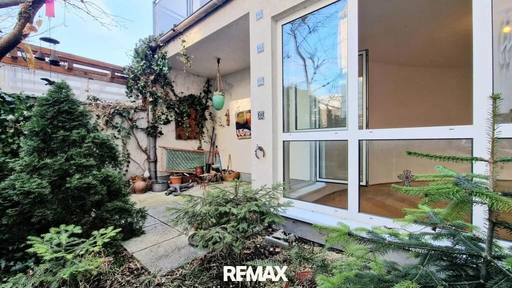 2-Zimmer-Wohnung kaufen in Baden – 63,47 m², € 228.000 – Bild 1 von 17