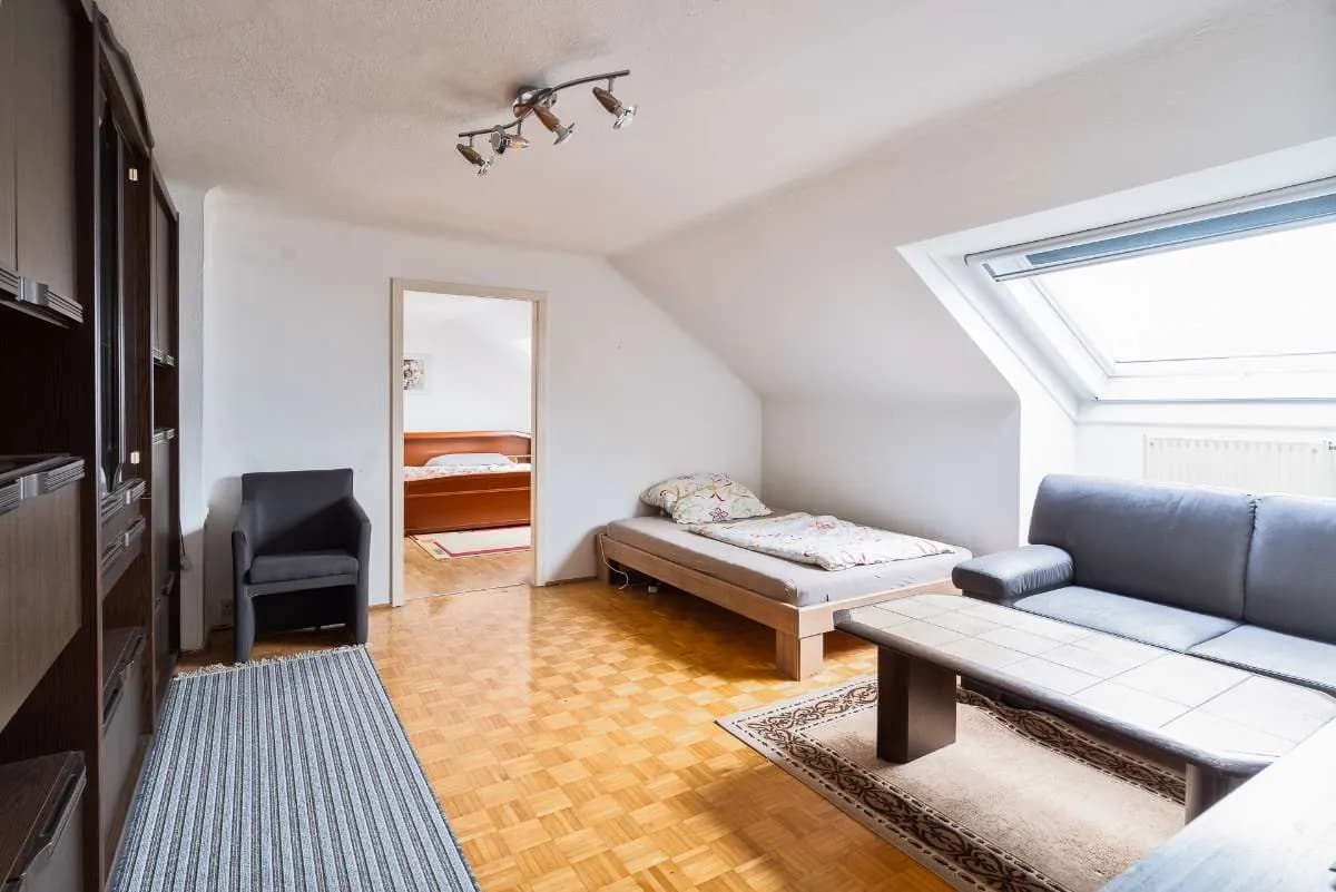 2-Zimmer-Wohnung kaufen in Graz – 59 m², € 139.000 – Bild 2 von 13