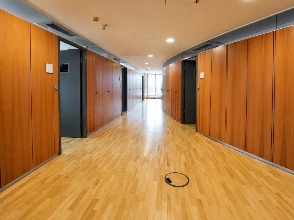 Gewerbeimmobilie mieten in Mödling – 1 m², € 22 – Bild 2 von 21