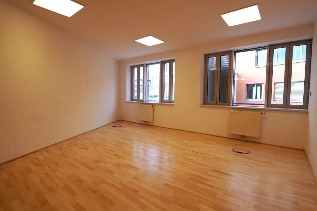 Gewerbeimmobilie mieten in Mödling – 1 m², € 22 – Bild 9 von 21