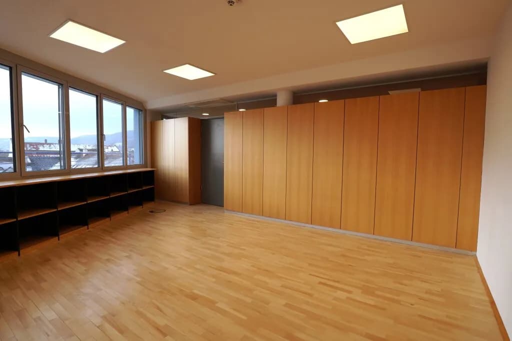 Gewerbeimmobilie mieten in Mödling – 1 m², € 22 – Bild 20 von 21