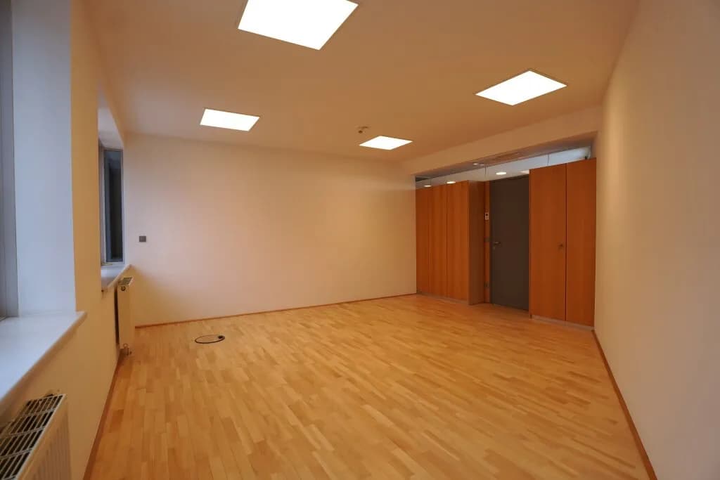 Gewerbeimmobilie mieten in Mödling – 88 m², € 1.583 – Bild 10 von 19