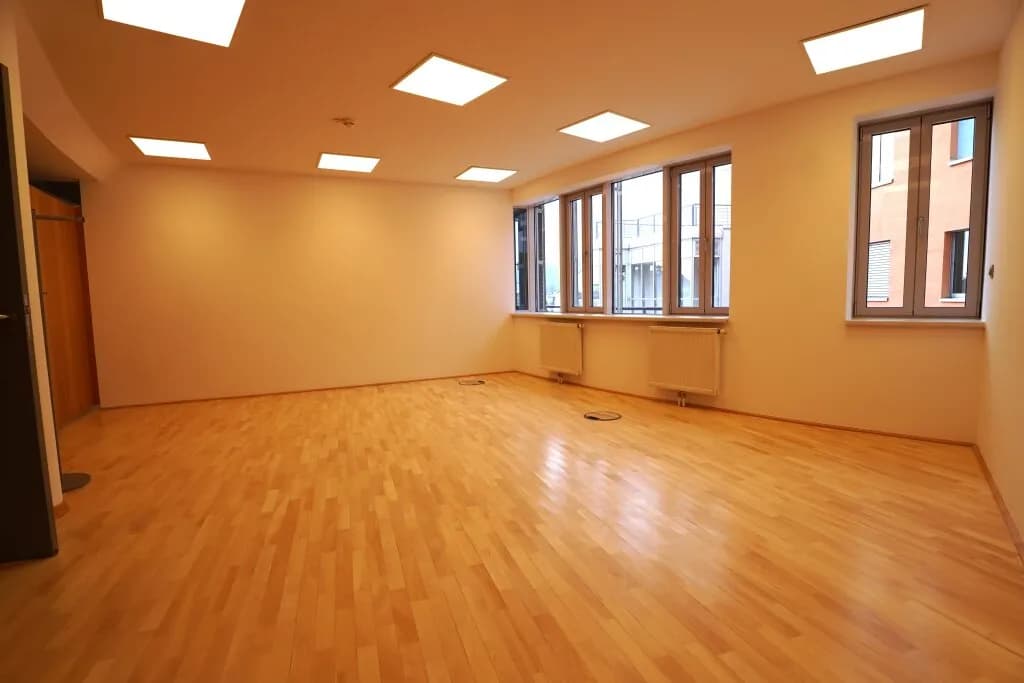 Gewerbeimmobilie mieten in Mödling – 88 m², € 1.583 – Bild 13 von 19
