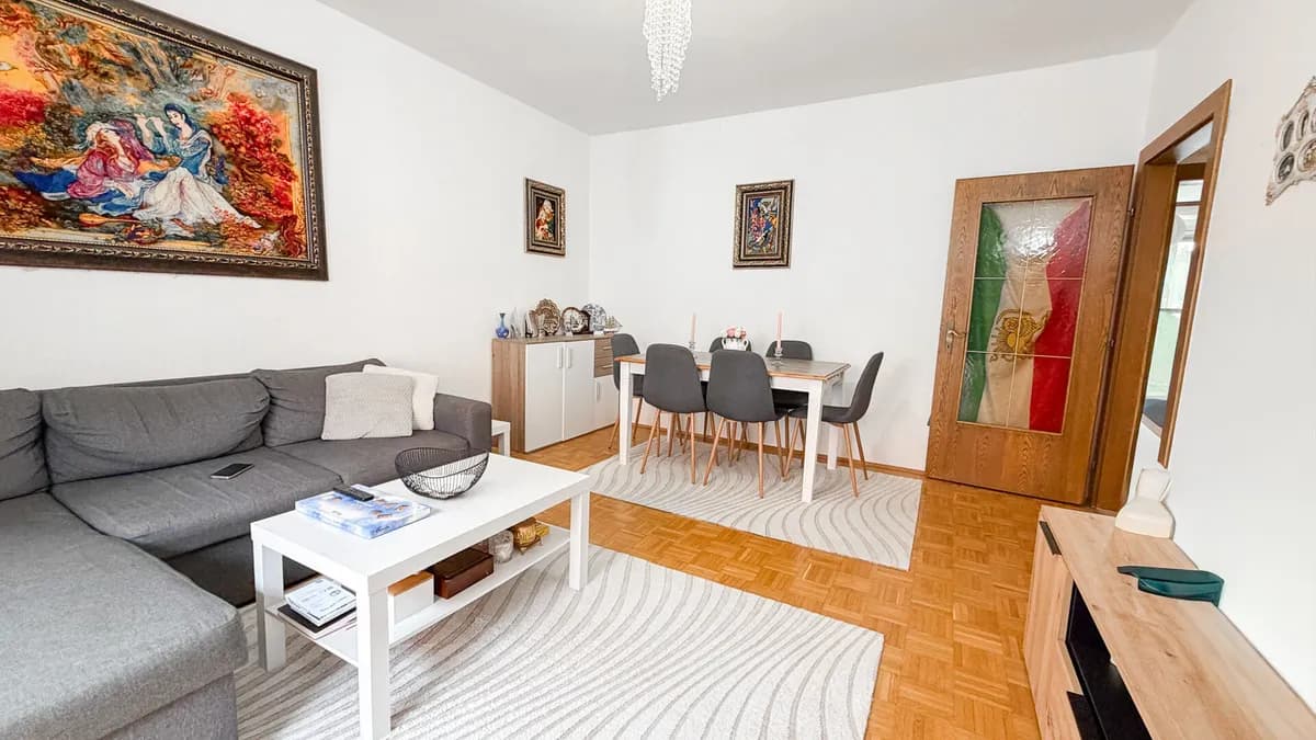 4-Zimmer-Wohnung kaufen in Vöcklabruck – 84,35 m², € 218.000 – Bild 2 von 9