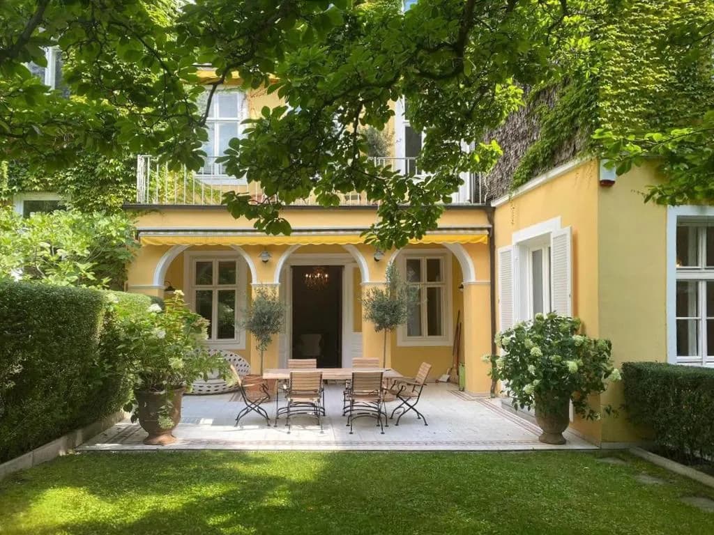 10-Zimmer-Haus mieten in Wien – 350 m², € 10.660