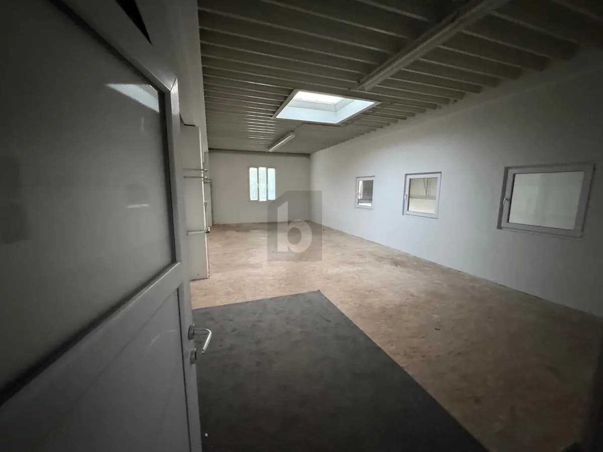 Gewerbeimmobilie mieten in Korneuburg – 400 m², € 4.560 – Bild 2 von 6
