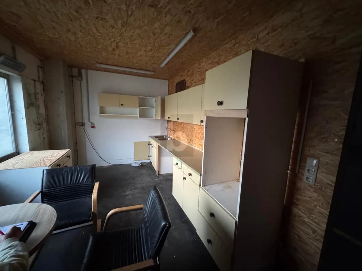 Gewerbeimmobilie mieten in Korneuburg – 400 m², € 4.560 – Bild 5 von 6