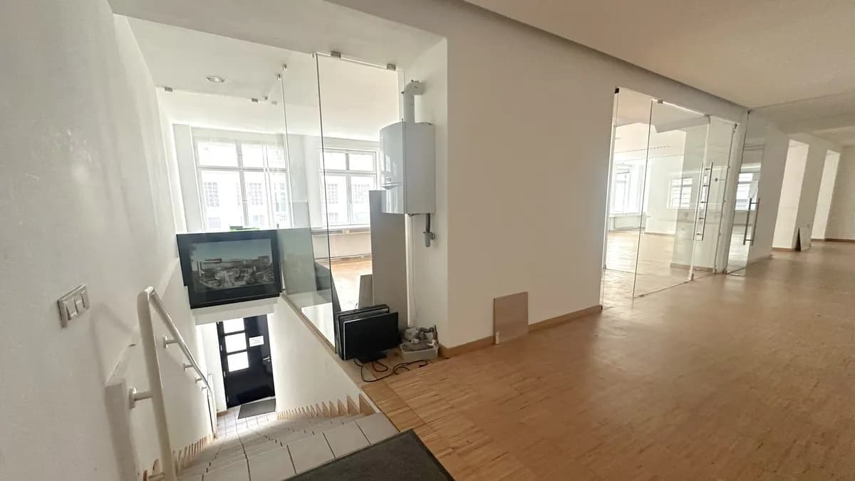 Gewerbeimmobilie mieten in Wien – 316 m², € 6.421 – Bild 4 von 13