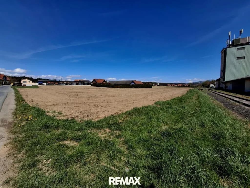 Grundstück kaufen in Leibnitz – 5 741 m², € 345.000 – Bild 1 von 5