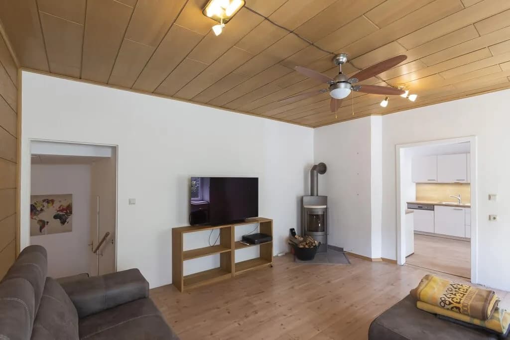 2-Zimmer-Haus kaufen in Mödling – 80 m², € 350.000 – Bild 2 von 28