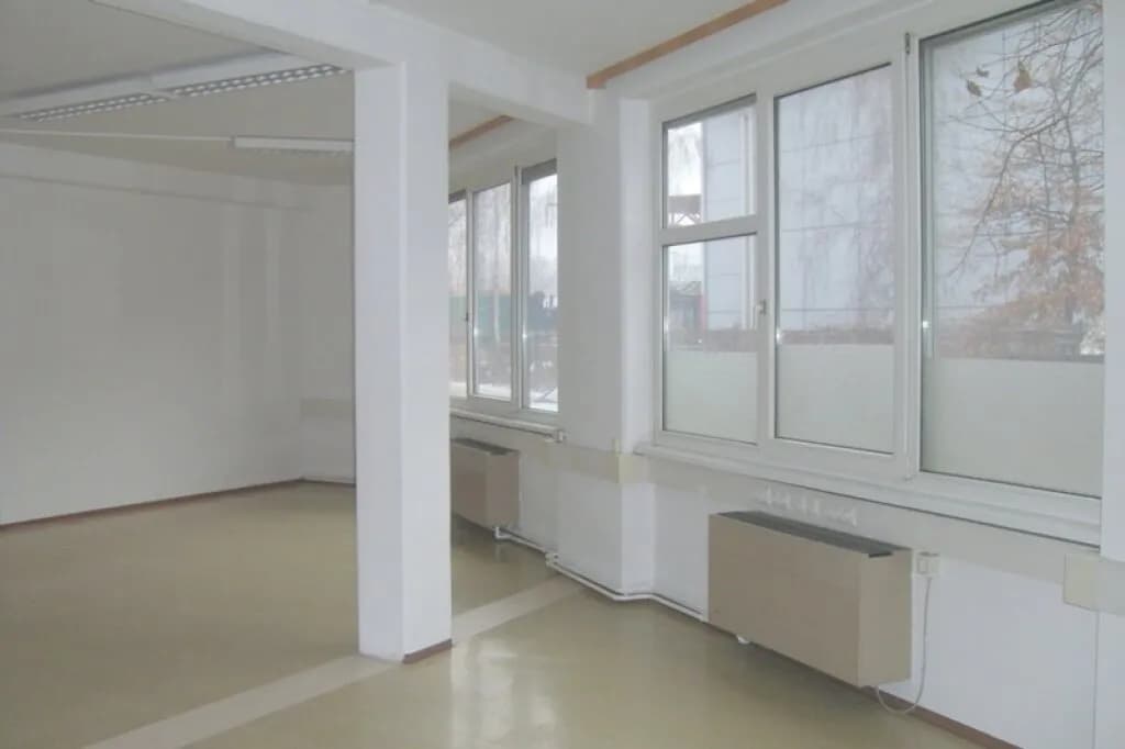 3-Zimmer-Gewerbeimmobilie mieten in Linz – 159 m², € 1.247 – Bild 12 von 20