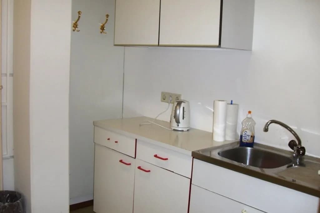3-Zimmer-Gewerbeimmobilie mieten in Linz – 159 m², € 1.247 – Bild 18 von 20