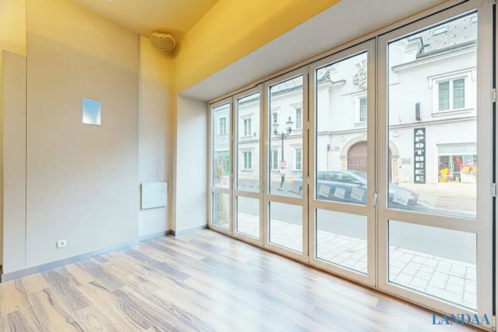 4-Zimmer-Gewerbeimmobilie mieten in Korneuburg – 159 m², € 1.878
