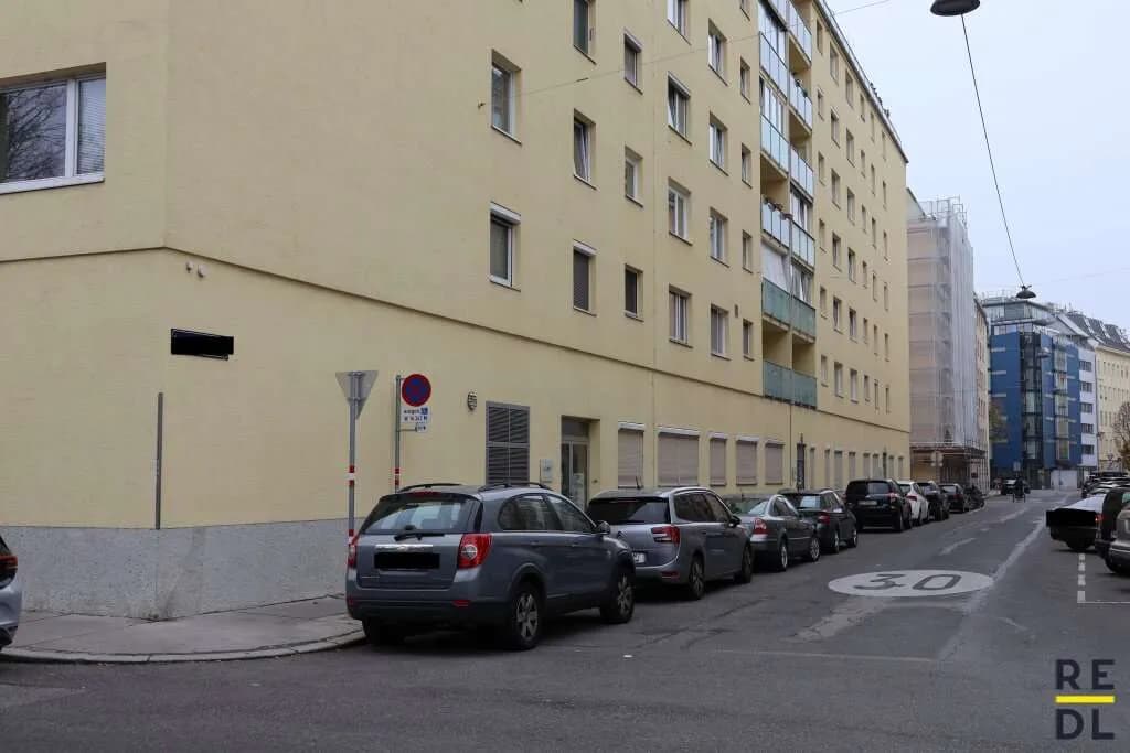 25-Zimmer-Gewerbeimmobilie mieten in Wien – 947 m², € 11