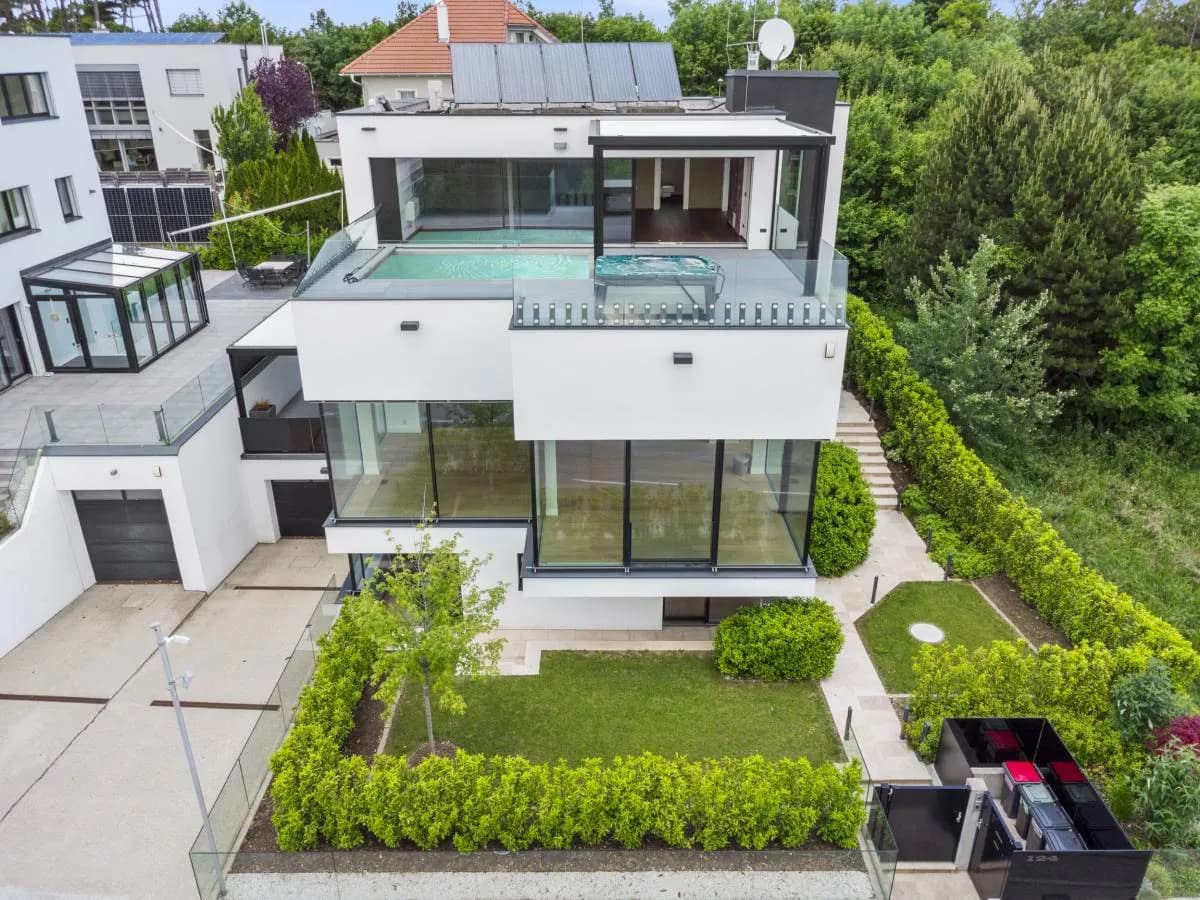 6-Zimmer-Immobilie kaufen in Tulln – 447,8 m², € 3.290.000 – Bild 2 von 23