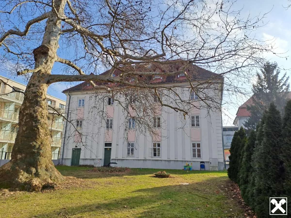 2-Zimmer-Wohnung kaufen in Baden – 37 m², € 100.000 – Bild 2 von 6