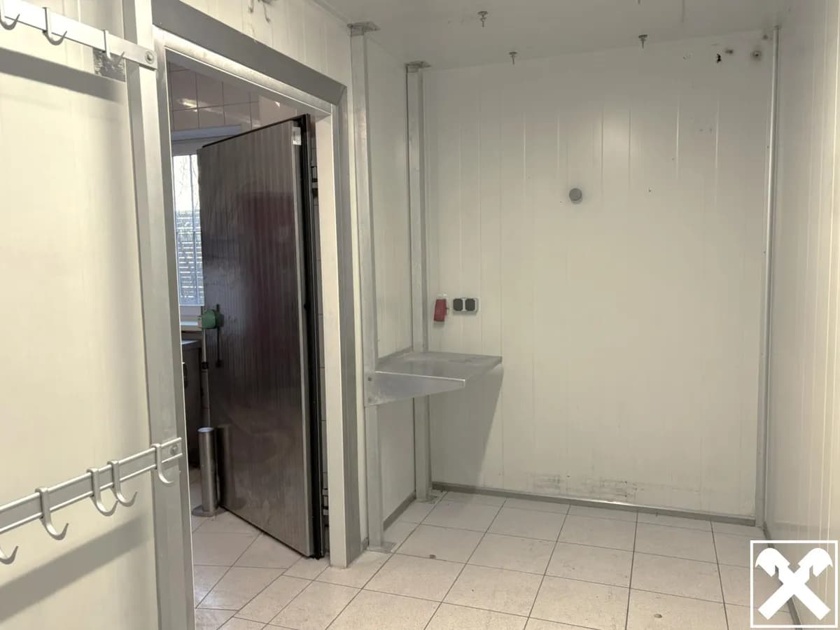 Gewerbeimmobilie kaufen in Ried im Innkreis – 824 m², € 885.000 – Bild 6 von 12