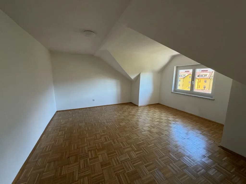 Wohnung mieten in Leoben – 70 m², € 574 – Bild 4 von 5