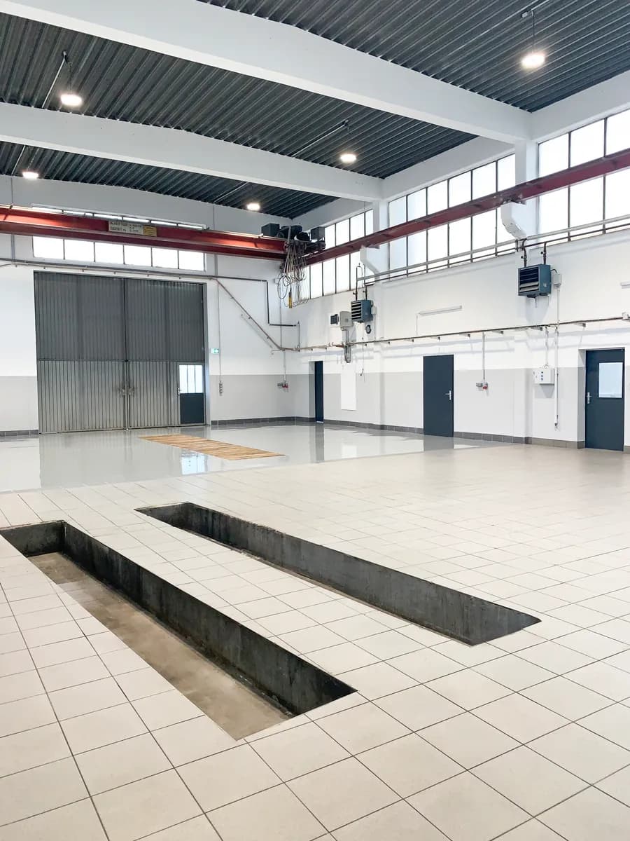 Gewerbeimmobilie mieten in Linz – 325 m², € 4.353 – Bild 5 von 32