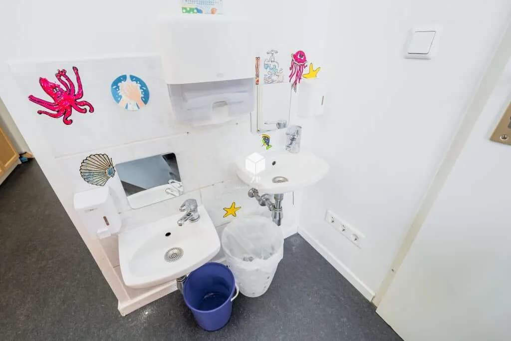 4-Zimmer-Gewerbeimmobilie mieten in Wien – 81 m², € 2.333 – Bild 11 von 40