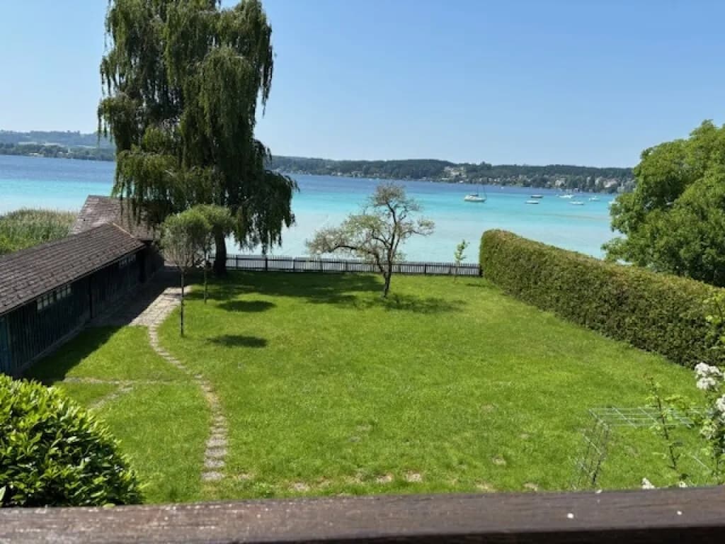 Grundstück kaufen in Vöcklabruck – 730 m², € 4.300.000