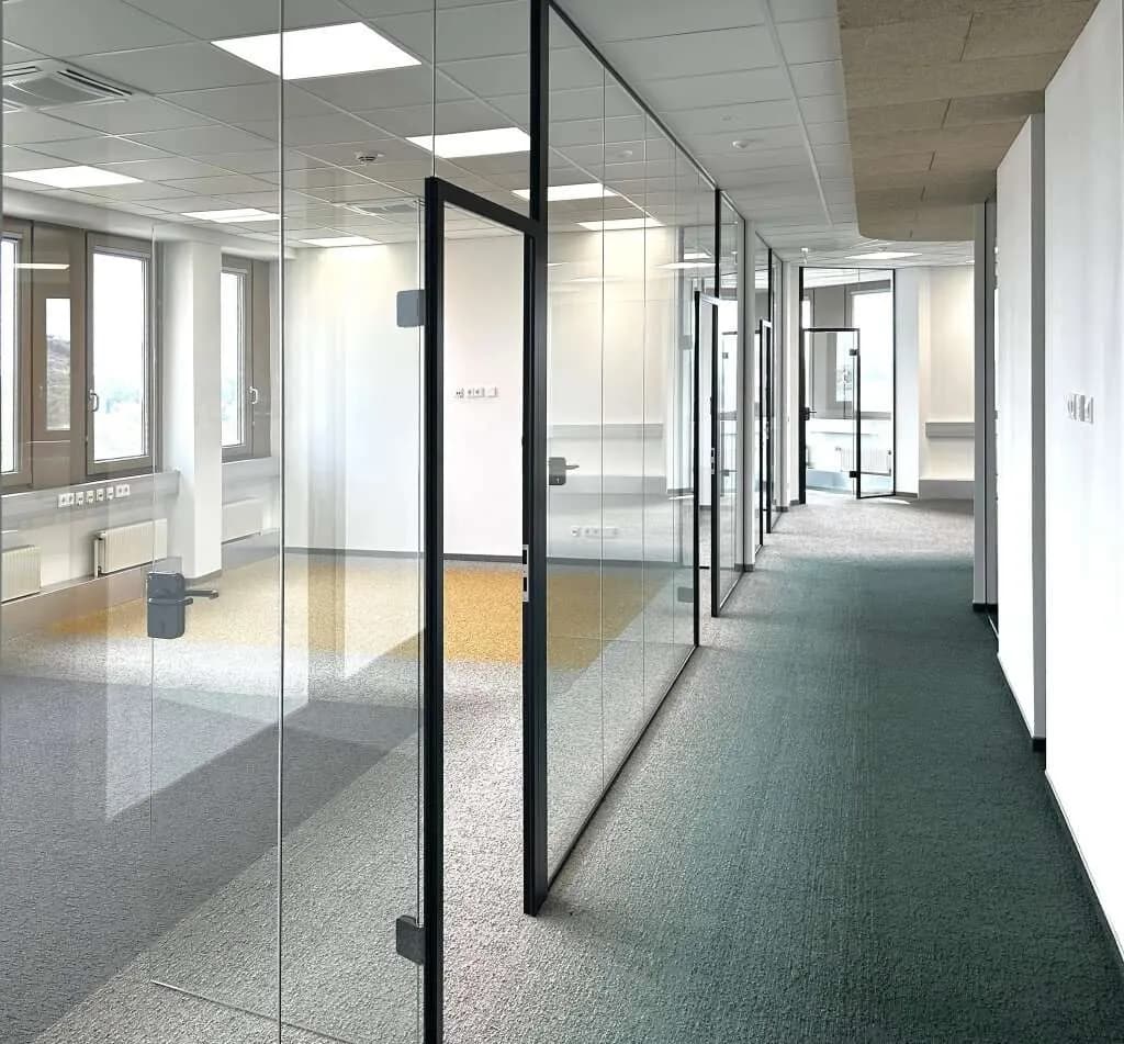 Gewerbeimmobilie mieten in Wien – 341 m², € 12 – Bild 4 von 10