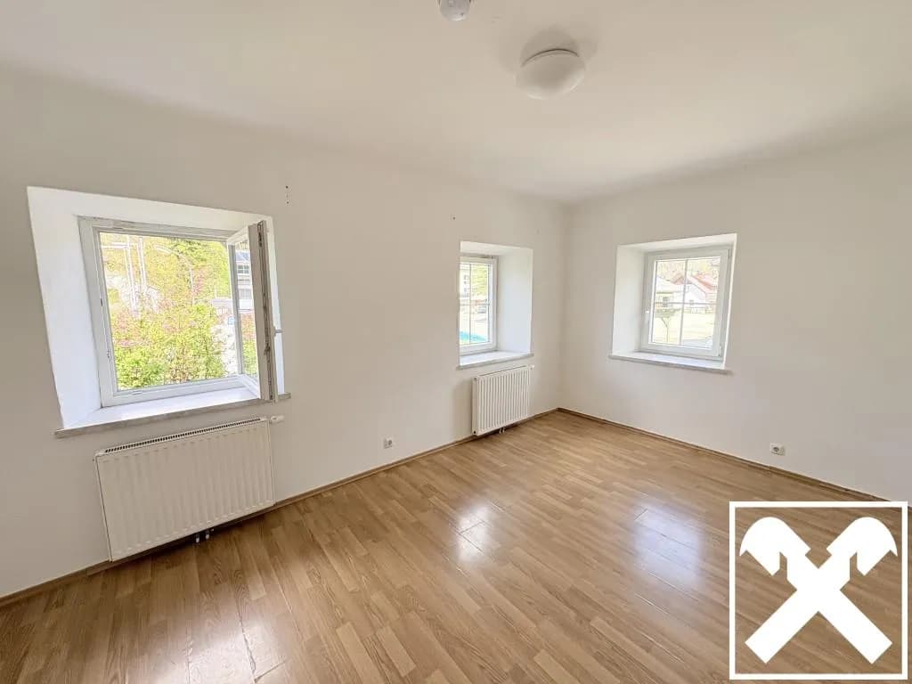 11-Zimmer-Haus kaufen in Gmunden – 260 m², € 350.000 – Bild 4 von 16