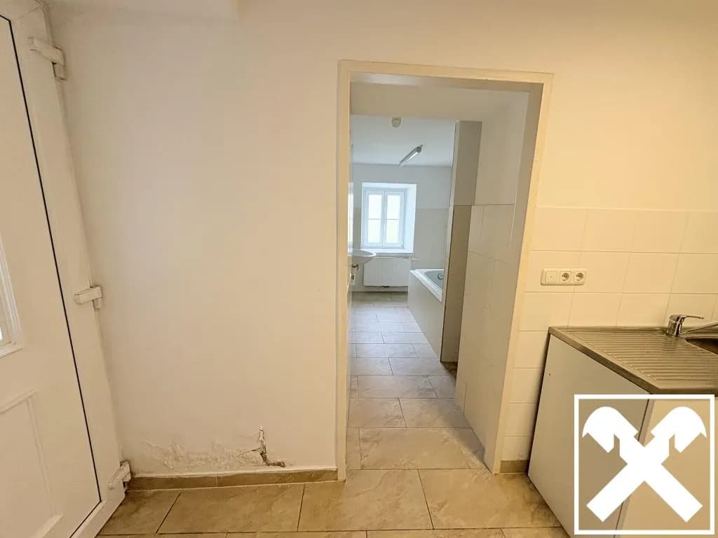 11-Zimmer-Haus kaufen in Gmunden – 260 m², € 350.000 – Bild 10 von 16