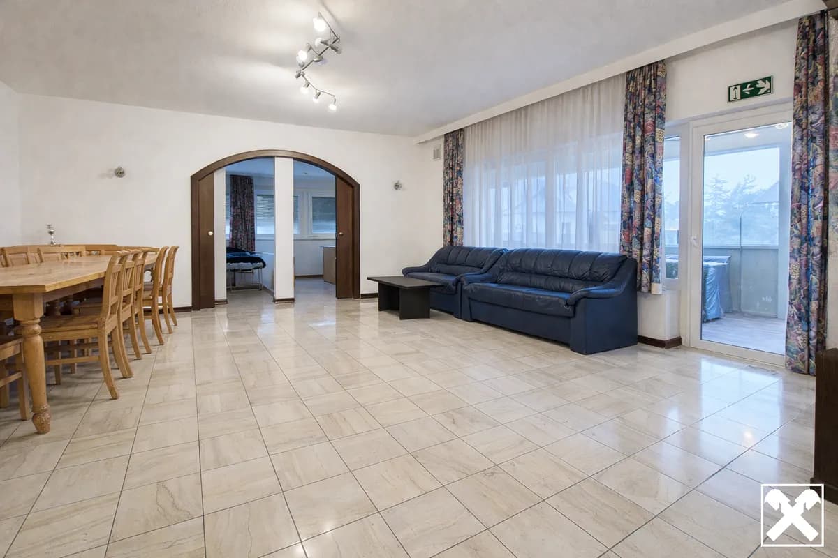10-Zimmer-Gewerbeimmobilie kaufen in Mödling – 320 m², € 995.000 – Bild 2 von 30