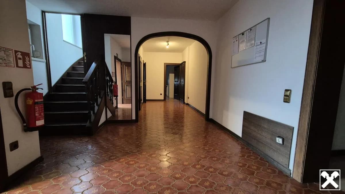 10-Zimmer-Gewerbeimmobilie kaufen in Mödling – 320 m², € 995.000 – Bild 12 von 30