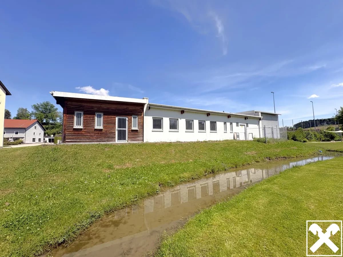 Immobilie mieten in Wels-Land – 836 m², € 4.338 – Bild 14 von 17