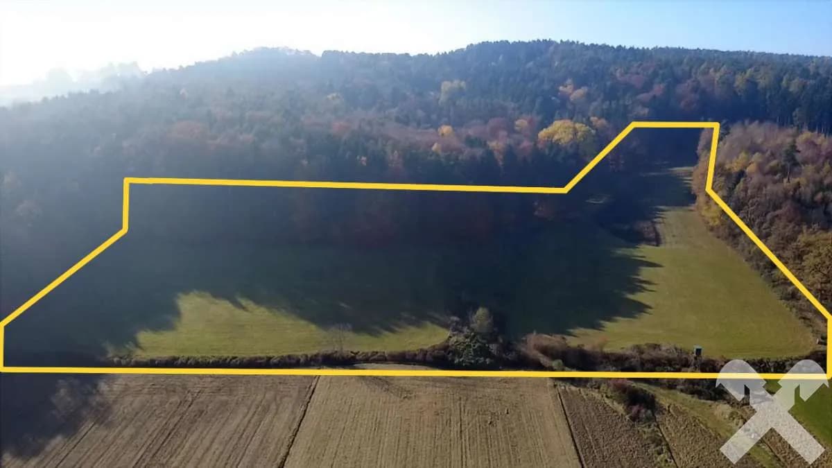 Grundstück kaufen in Hartberg-Fürstenfeld – 27 442 m², € 95.000