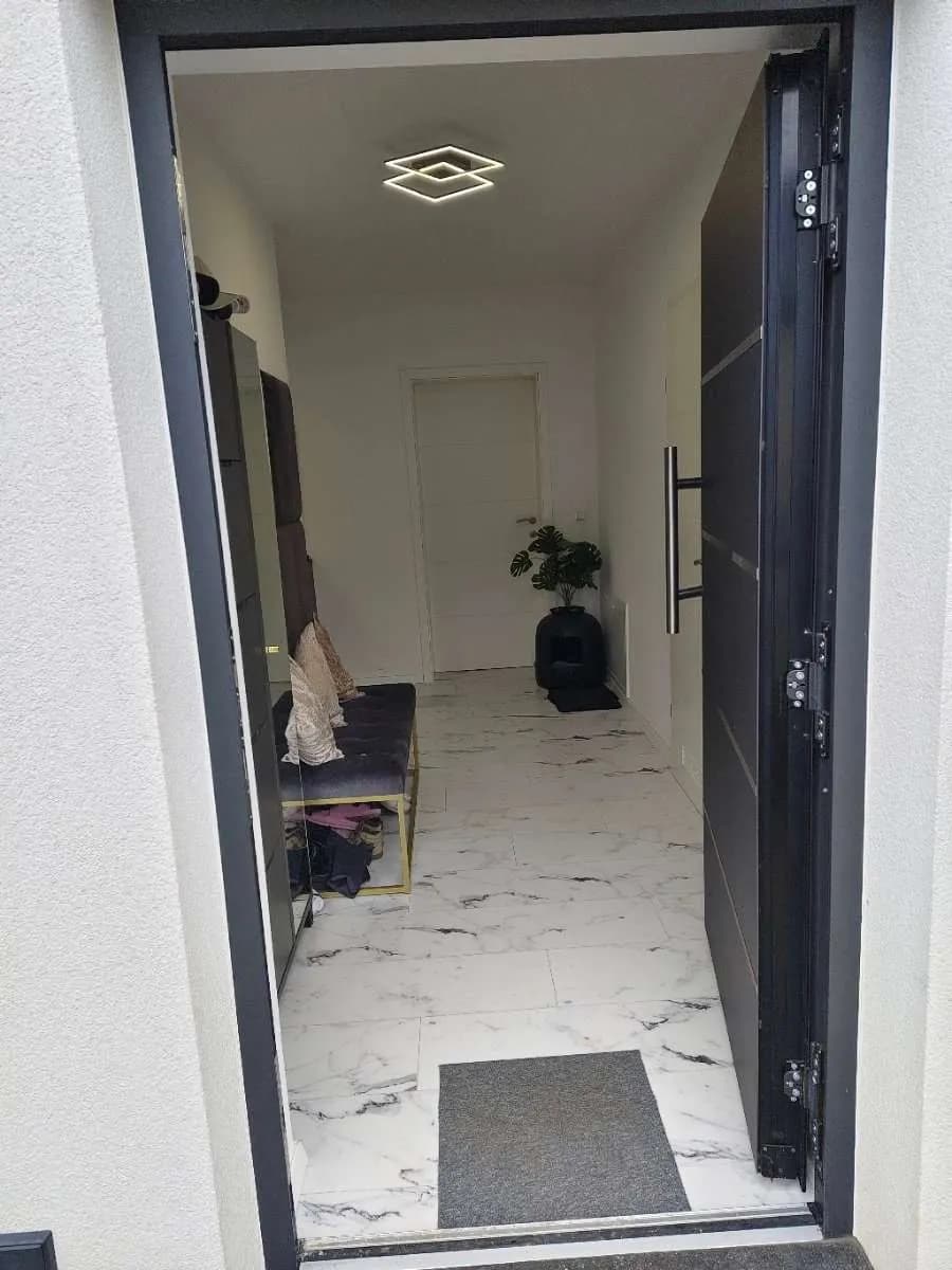 5-Zimmer-Haus kaufen in Neunkirchen – 138 m², € 485.000 – Bild 3 von 18