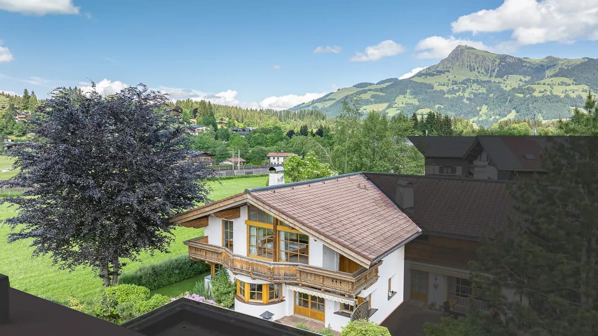 5-Zimmer-Haus kaufen in Kitzbühel – 147 m², € 1.975.000 – Bild 3 von 30