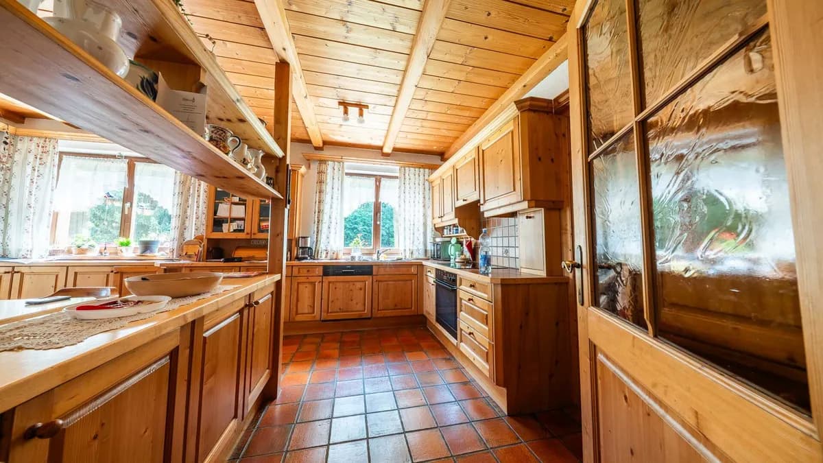 8-Zimmer-Haus kaufen in Vöcklabruck – 230 m², € 520.000 – Bild 9 von 39