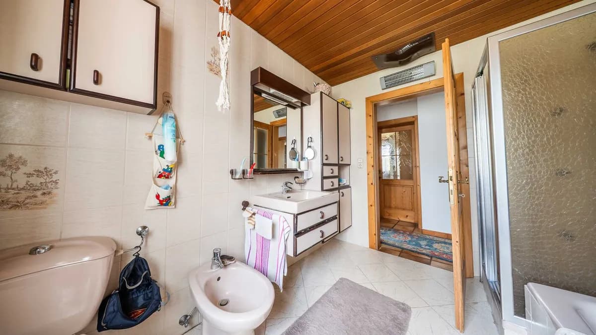 8-Zimmer-Haus kaufen in Vöcklabruck – 230 m², € 520.000 – Bild 11 von 39