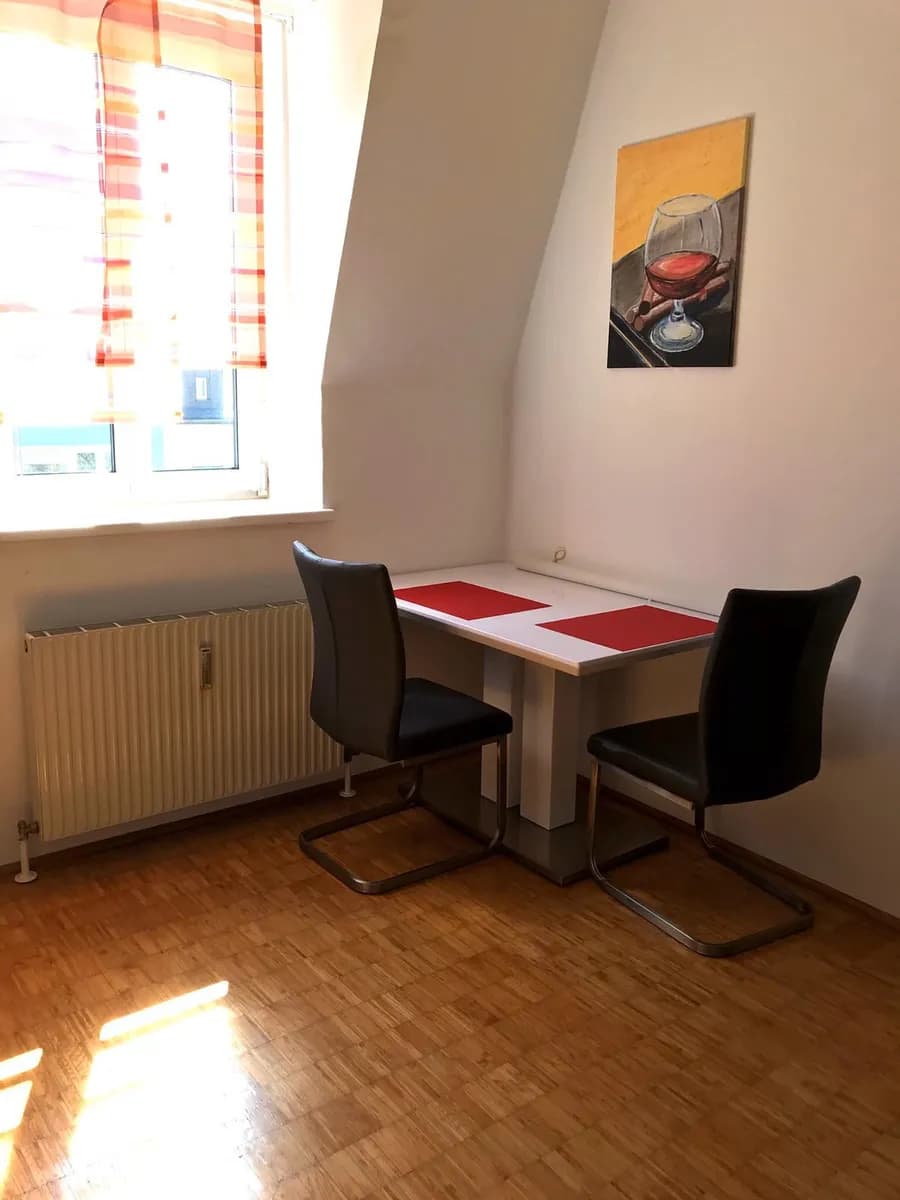 2-Zimmer-Wohnung mieten in Linz – 40 m², € 660 – Bild 5 von 12