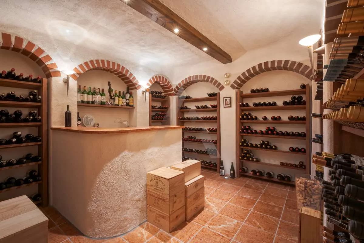 7-Zimmer-Wohnung kaufen in Kitzbühel – 147 m², € 1.975.000 – Bild 9 von 9
