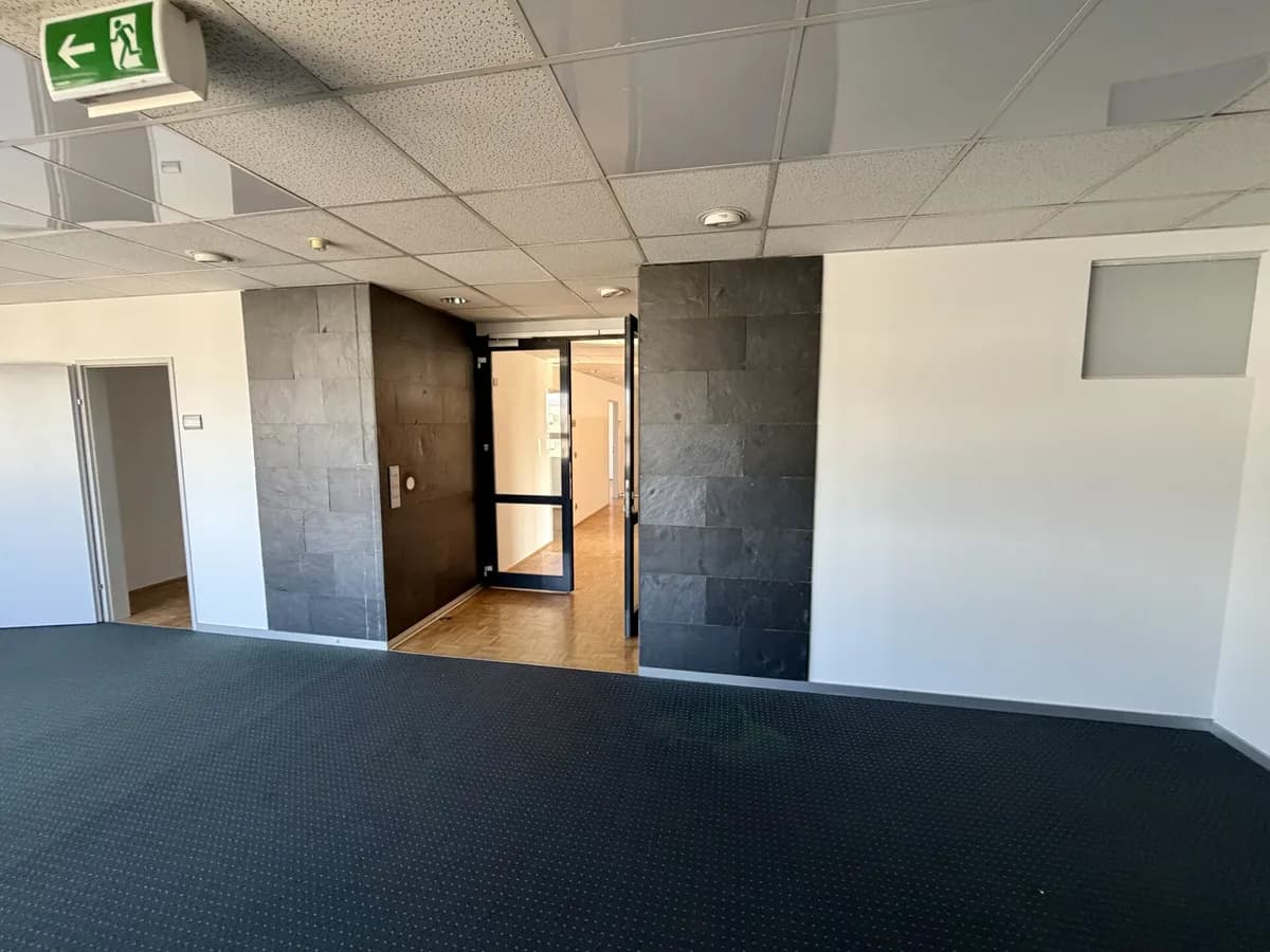 Gewerbeimmobilie mieten in Graz-Umgebung – 5 055 m², € 8 – Bild 5 von 12