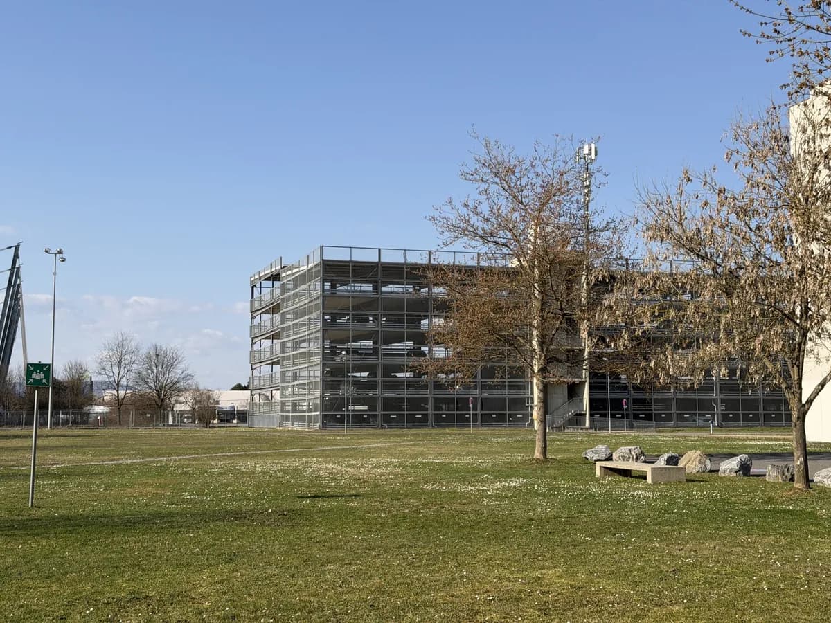Gewerbeimmobilie mieten in Graz-Umgebung – 5 055 m², € 8 – Bild 10 von 12
