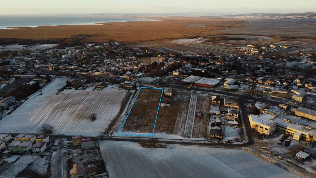 Grundstück kaufen in Neusiedl am See – 5 919 m², € 2.500.000 – Bild 2 von 2